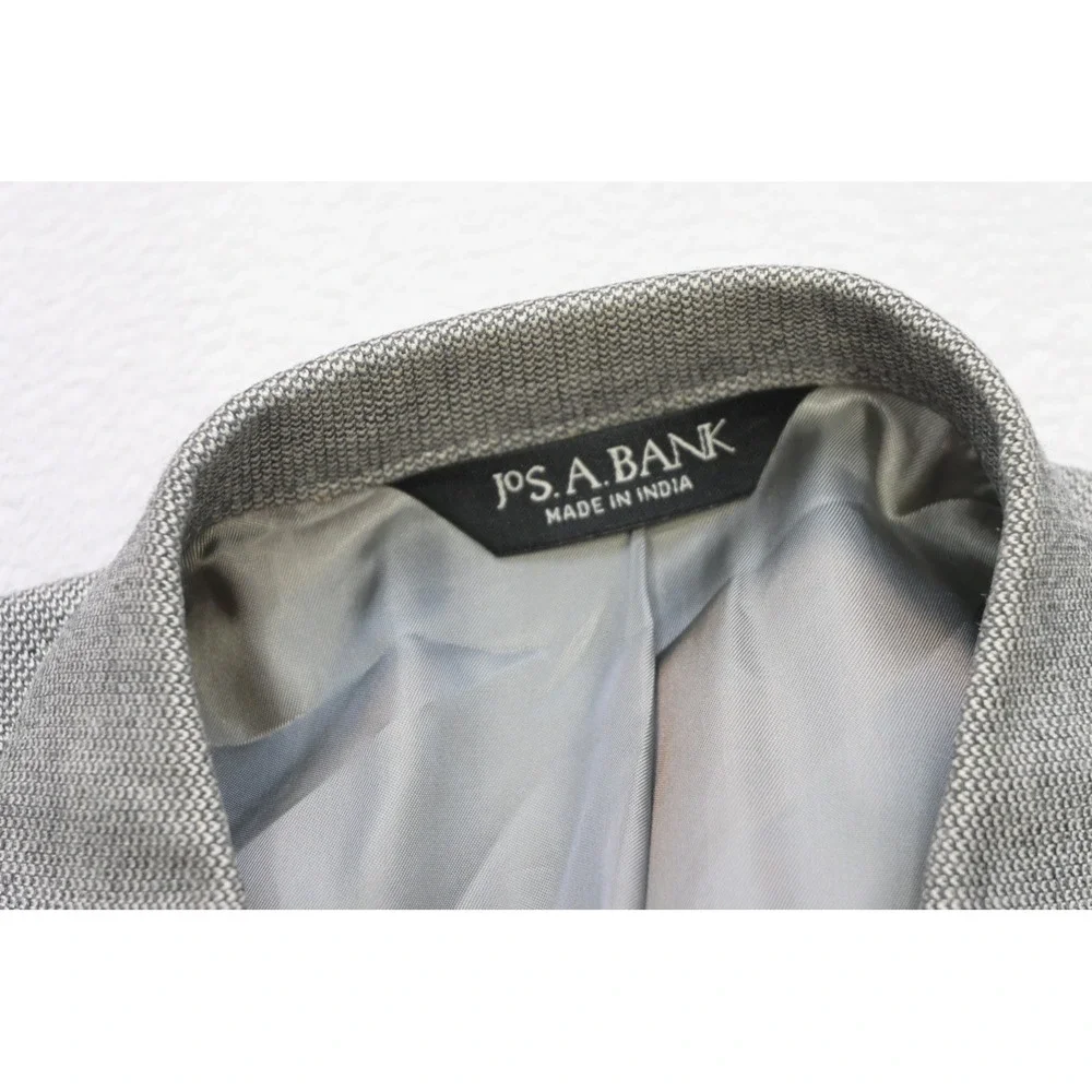 Jos a Bank Sport Coat Mens 40L Grey Textured Two Button Double Vent Blazer